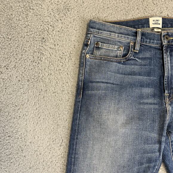 Flint And Tinder Jeans Men’s 31x32 (Meas. 32x33) Straight Fit Medium Wash Denim - Picture 3 of 13